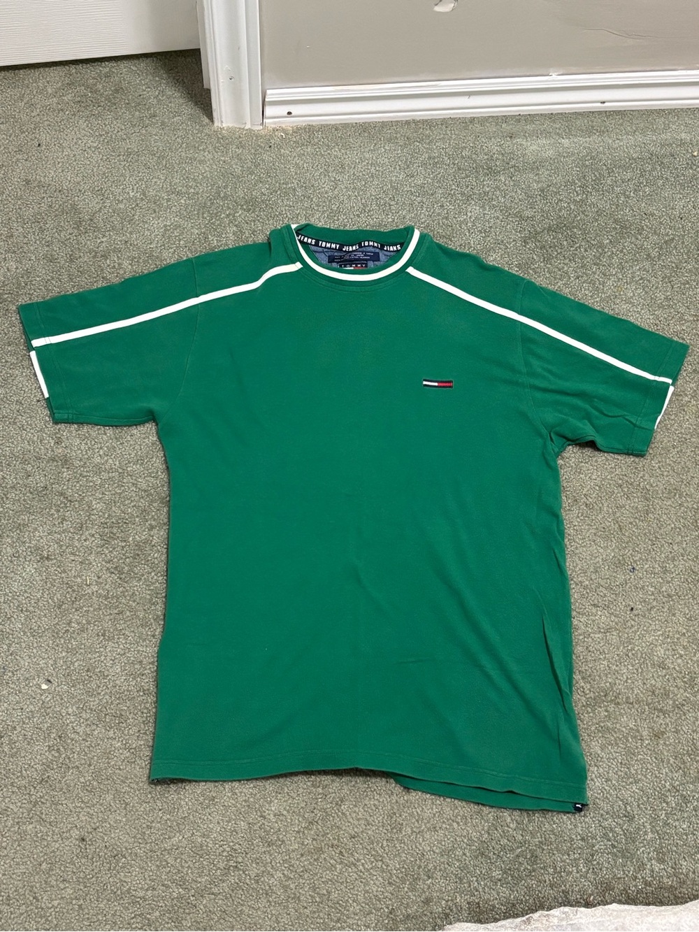 Tommy Hilfiger Green Short-Sleeve Crewneck T-Shirt in Good Condition